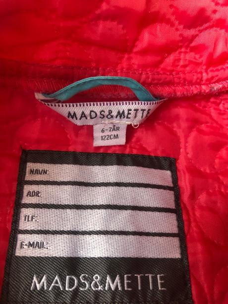 Technická bundička, 122