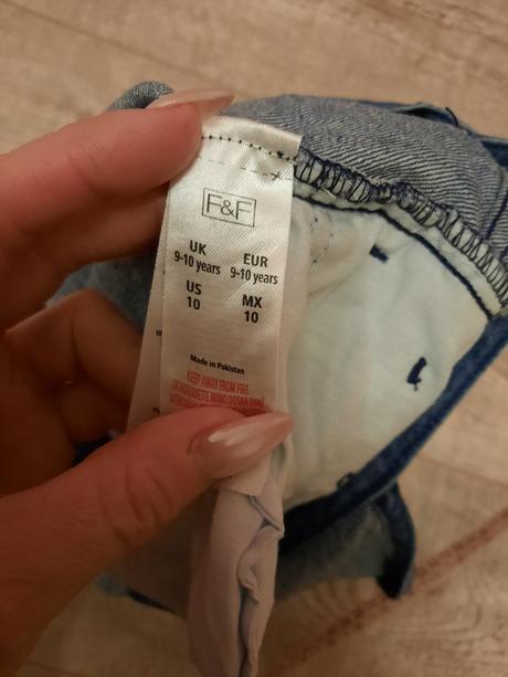 Riflové krátke nohavice s trakmy, f&f,140