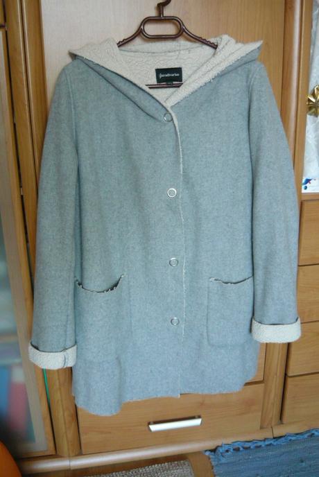 Dámsky kabátik s kapucou napevno, stradivarius,l