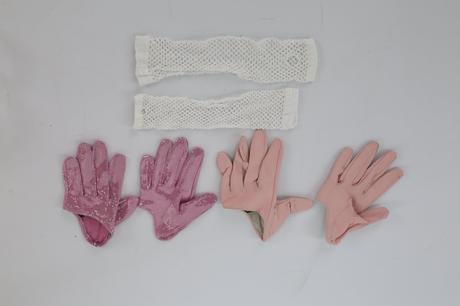 Karnevalové doplnky aj na fotenie,