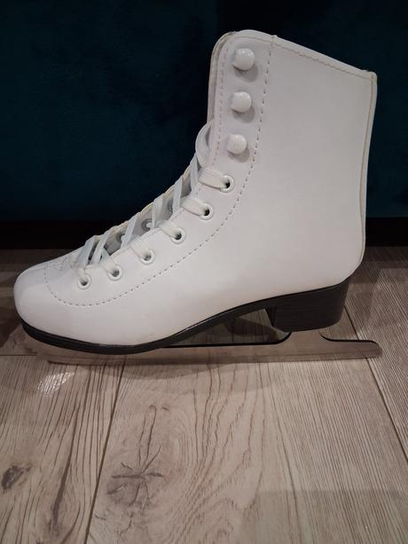 Zimne korcule 32, 32