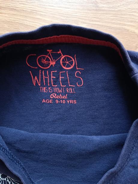 Tmavomodre tricko 134, f&f,134