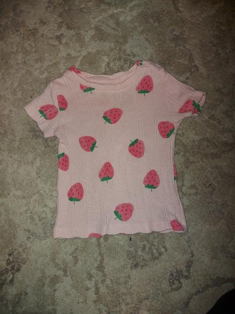 Vrubkovane tricko, sinsay,80