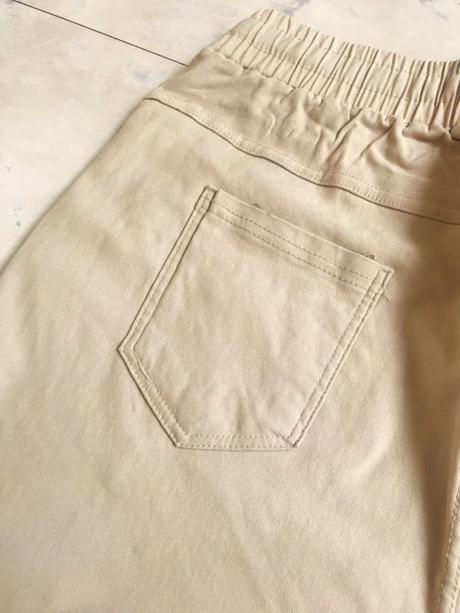 Nohavice s vysokým pásom, l