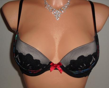 Hunkemoller luxusna kvietkovana podprsenka, 75a