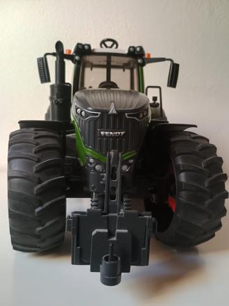 Traktor john deere,
