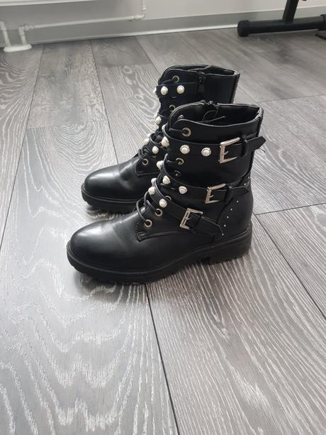 Workery s perlickami, 36