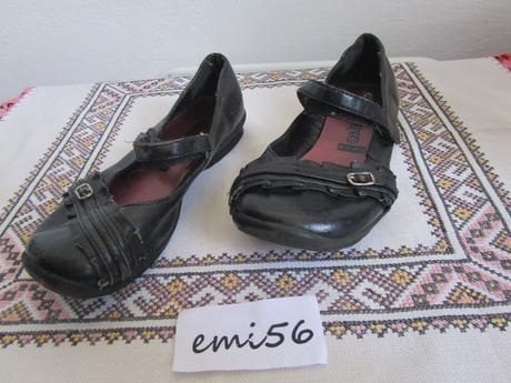 2271. čierne topánky, 28