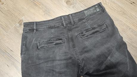 Panske kratasy, reserved,m