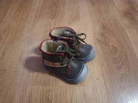 Zimné topánočky, baťa,20