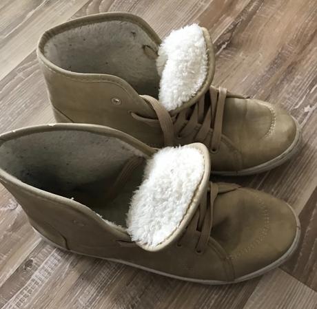 Topánky /tenisky darujem len k nákupu, 39