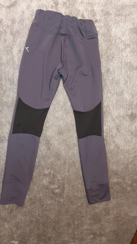 Funkčné tepláky 134, 134