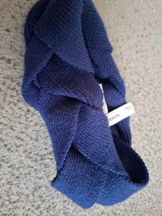 Čelenka reserved top stav, reserved,116