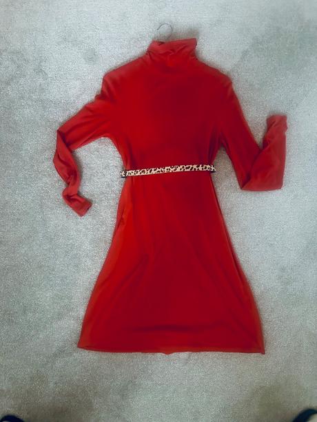 Ùpletové šaty s rolákom, s