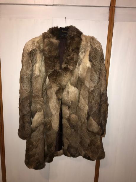 Dámsky kožuch sr výroba, 50