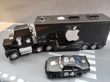 Kamión ,, 84,, autá mcqueen cars, 