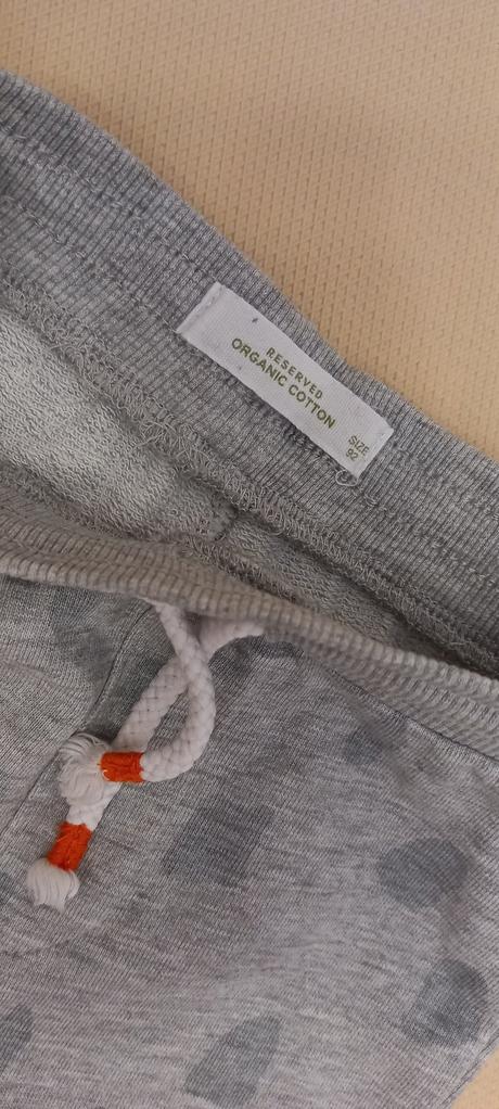 Tepláčky, reserved,92