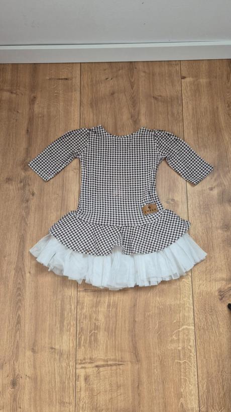 Krasne šaty zuppa s velkou sukňou - s flakom, 98