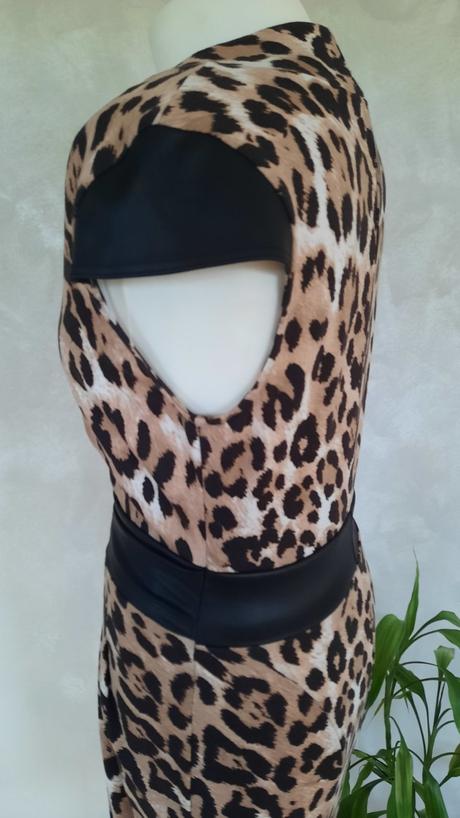 3.ŝaty hnedo-čierne  38, bonprix,38