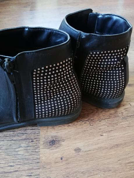 Kotnikove cizmy, baťa,38