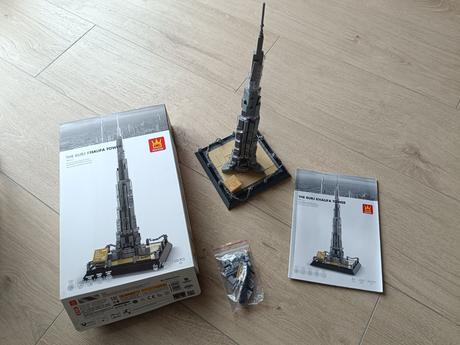 Lego the burj khalifa tower,