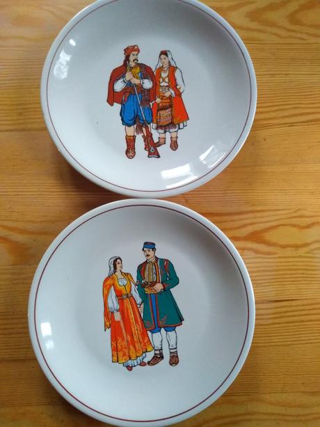 Porcelan retro  yugoslavia 2 ks - 16 eur, 