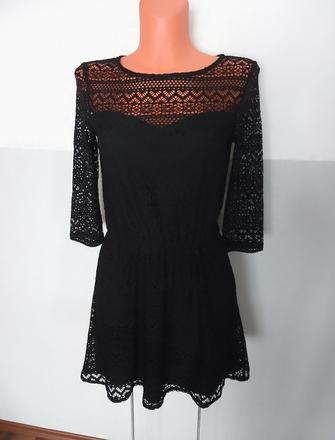 Čipkované šaty v.s, gate,s