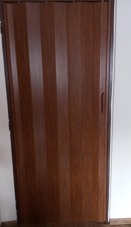 Skladacie dvere accordion door orech svetlý, 