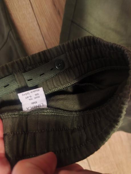 Teplákové kapsace, lindex,116