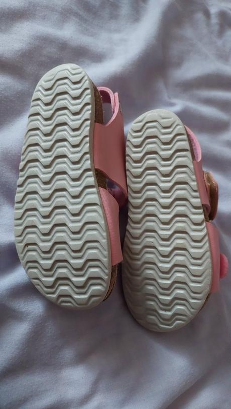 Sandalky, protetika,27