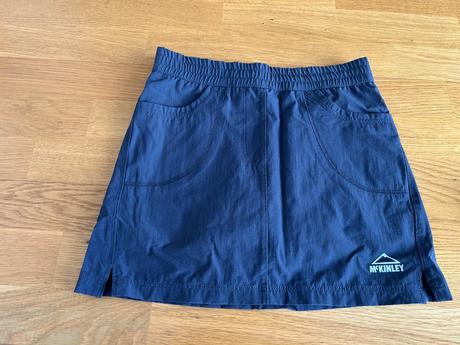 Mckinley turistická sukňošortky veľ.152/super stav, mckinley,152