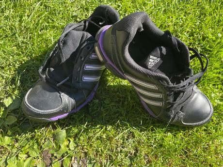 Botasky, adidas,37