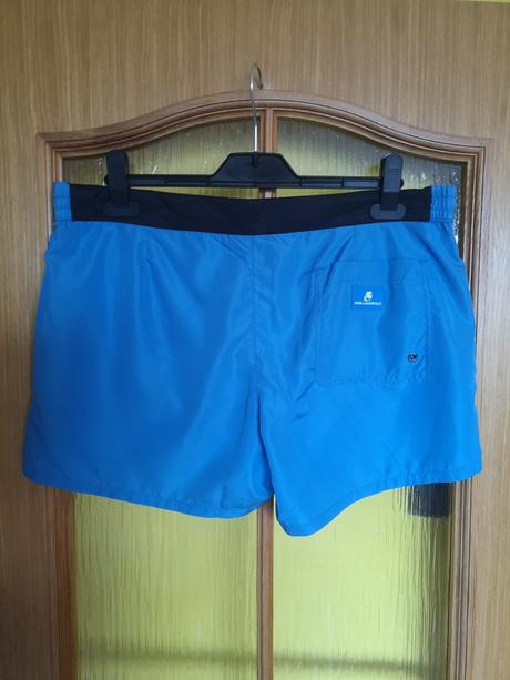 Karl lagerfeld pánske kúpacie šortky veľkosť m, m