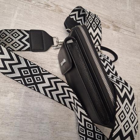 Crossbody,