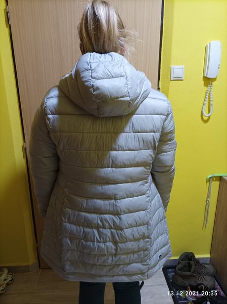 Obojstranná značková bunda, 48