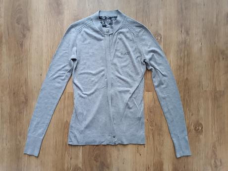 Elegantný sveter, guess,s