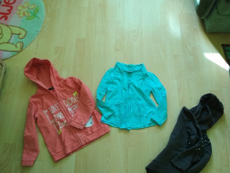 Mikiny,  svetrík, 2 kusy, benetton,104