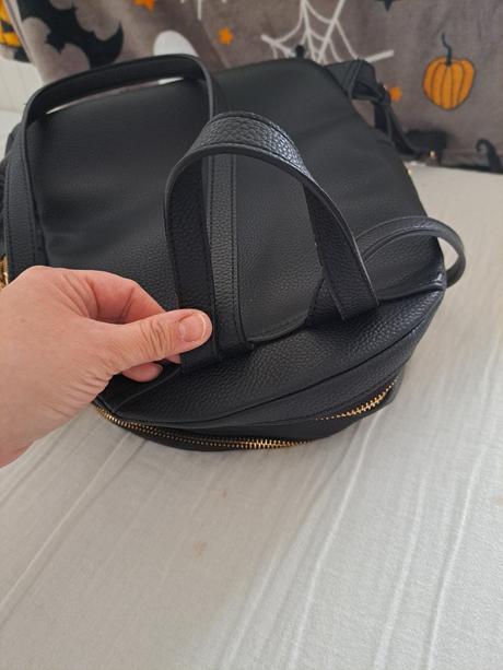 Ruksak liu jo, liu jo