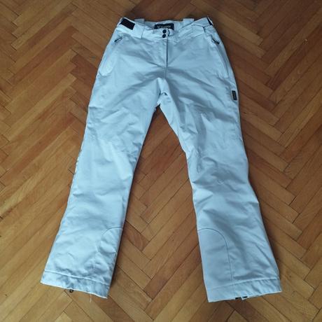 Bunda+darujem lyžiarske nohavice brugi, pimkie,s