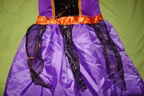 Kostym pre carodejnicu,