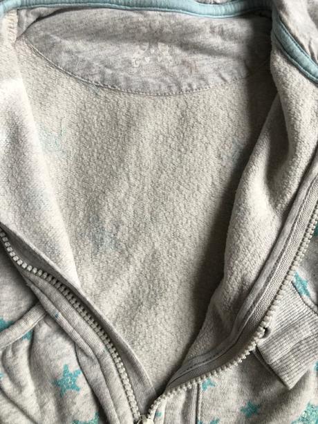 Mikinka s hviezdickami, f&f,92