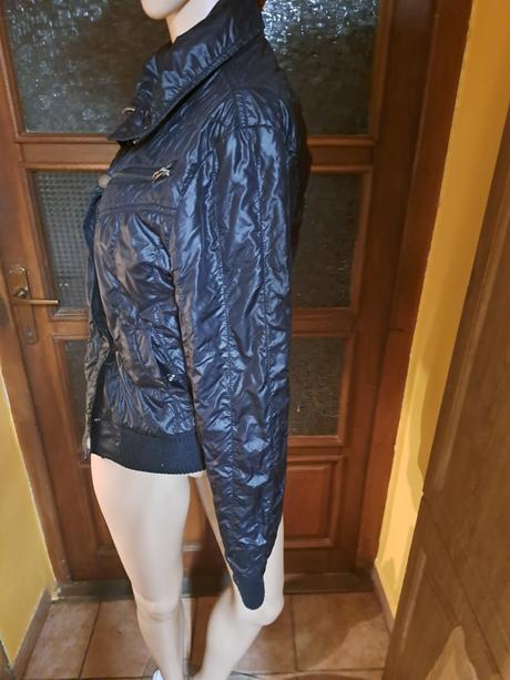 Dámska bunda na miernu zimu, m