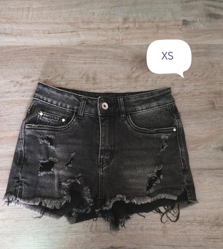 Šortky, xs