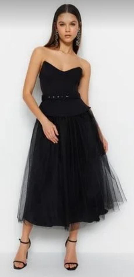 Nádherné zaujímavé tylové šaty zn.trendyol, 38