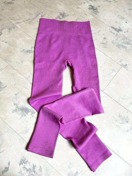 Bezšvové rebrované legíny na šport, l