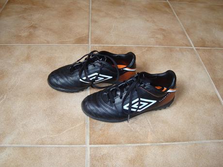 Kopačky top stav, 33