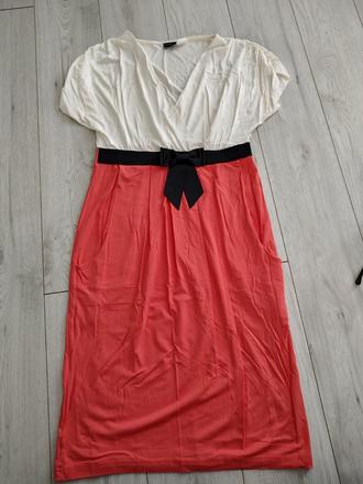 Pekne strečove letné šaty, s