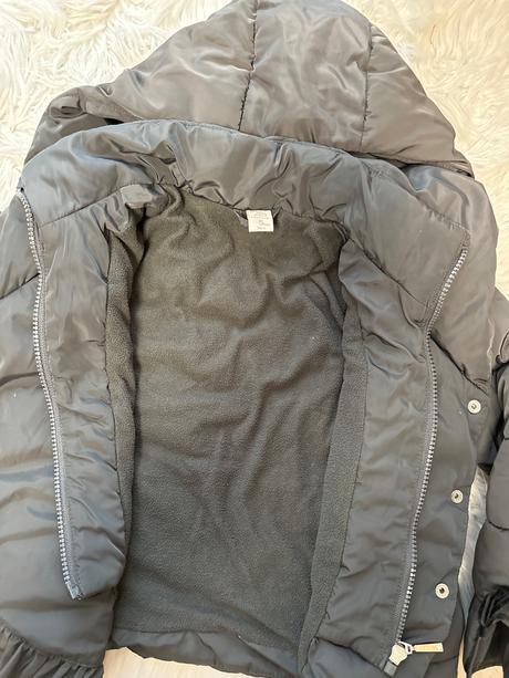 Prechodná  bunda s volanikmi, 110