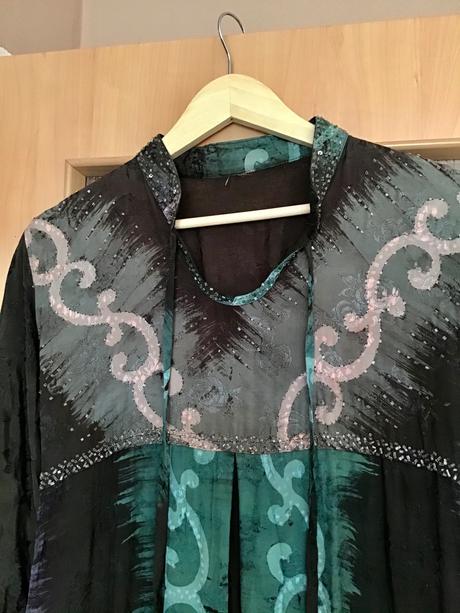 Krasne šaty či tunika, s