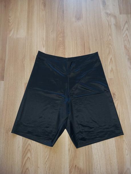 Sťahovacie šortky triumph 40/m/l, m